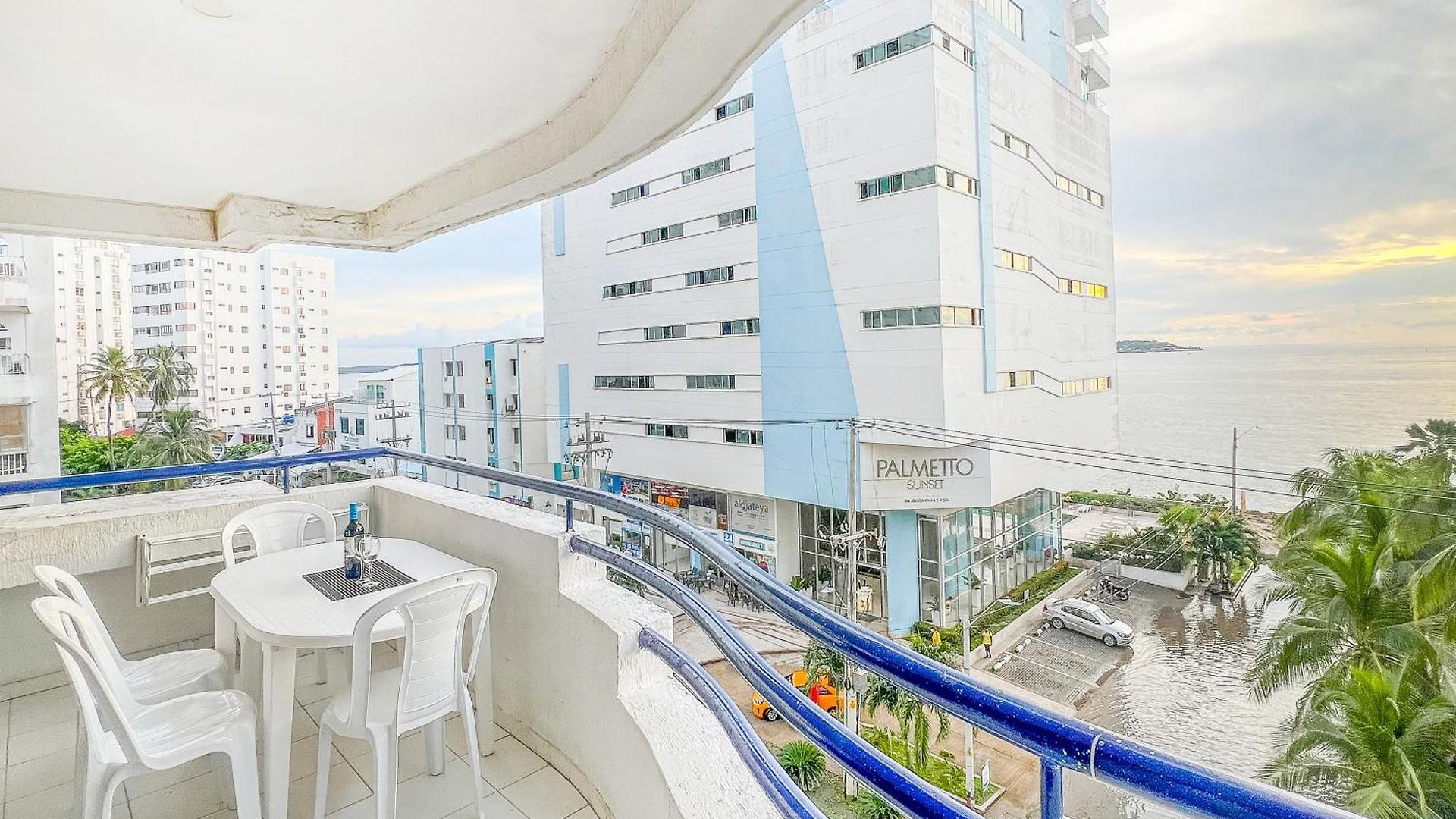 Tropical - Con Vista Al Mar Apartamento