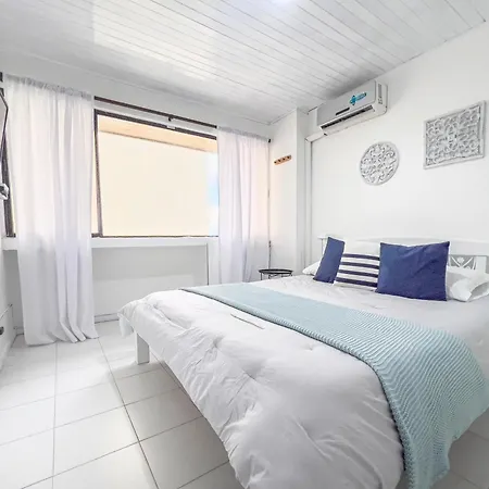 Tropical - Con Vista Al Mar Apartamento *